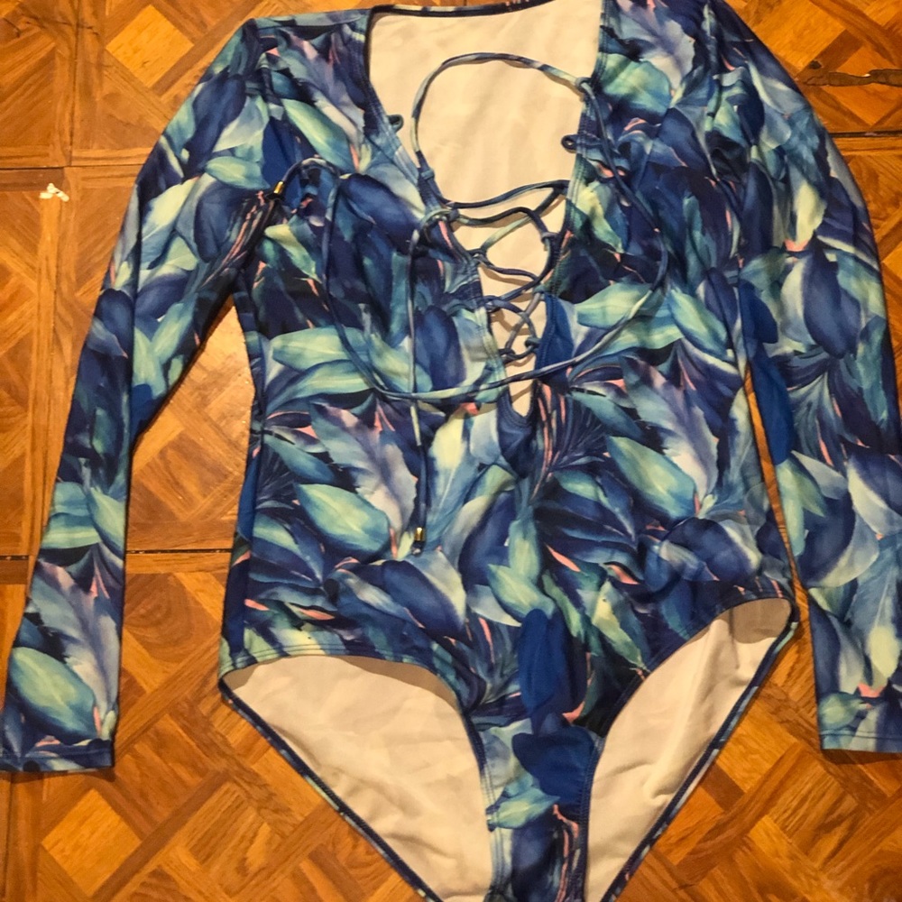 Long-sleeve one piece